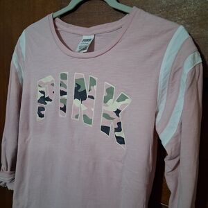 PINK Victoria's Secret Long Sleeve Tee - Pink Camo